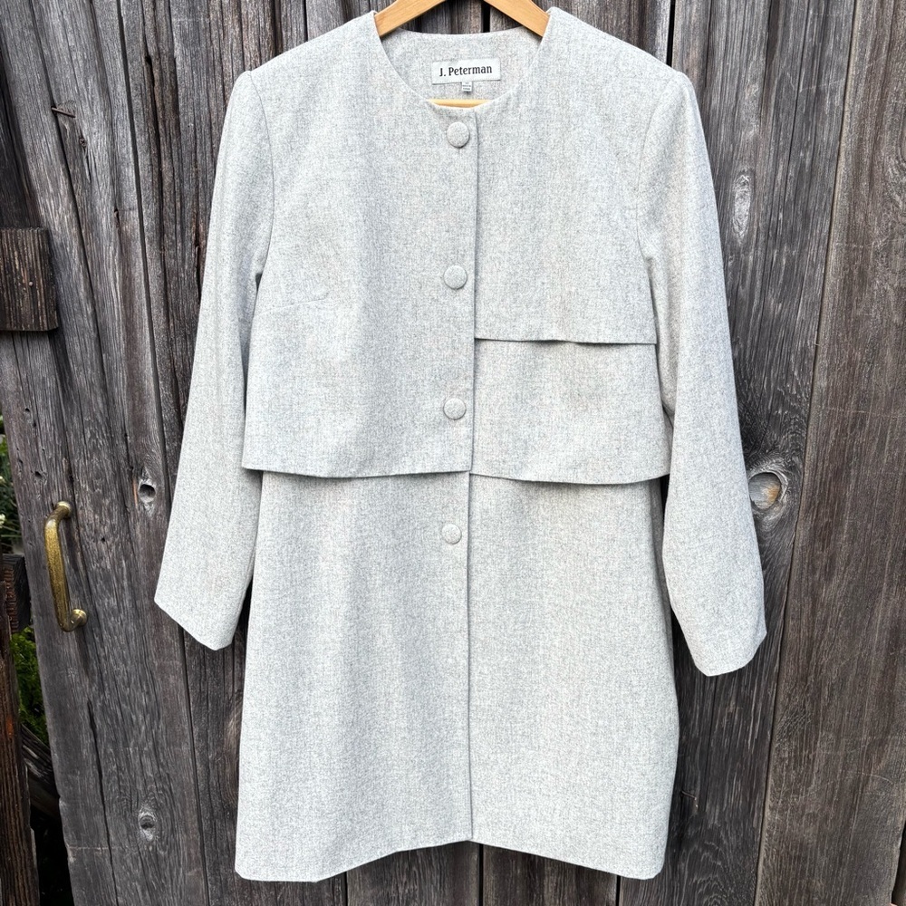 J. Peterman Light Gray Woman’s Vintage Wool Coat Excellent condition Size M